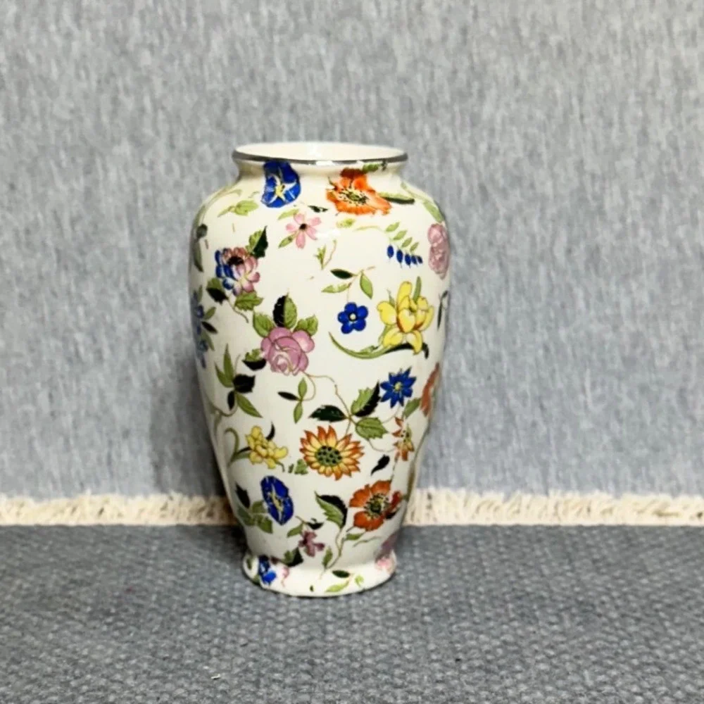 N/A vintage ceramic